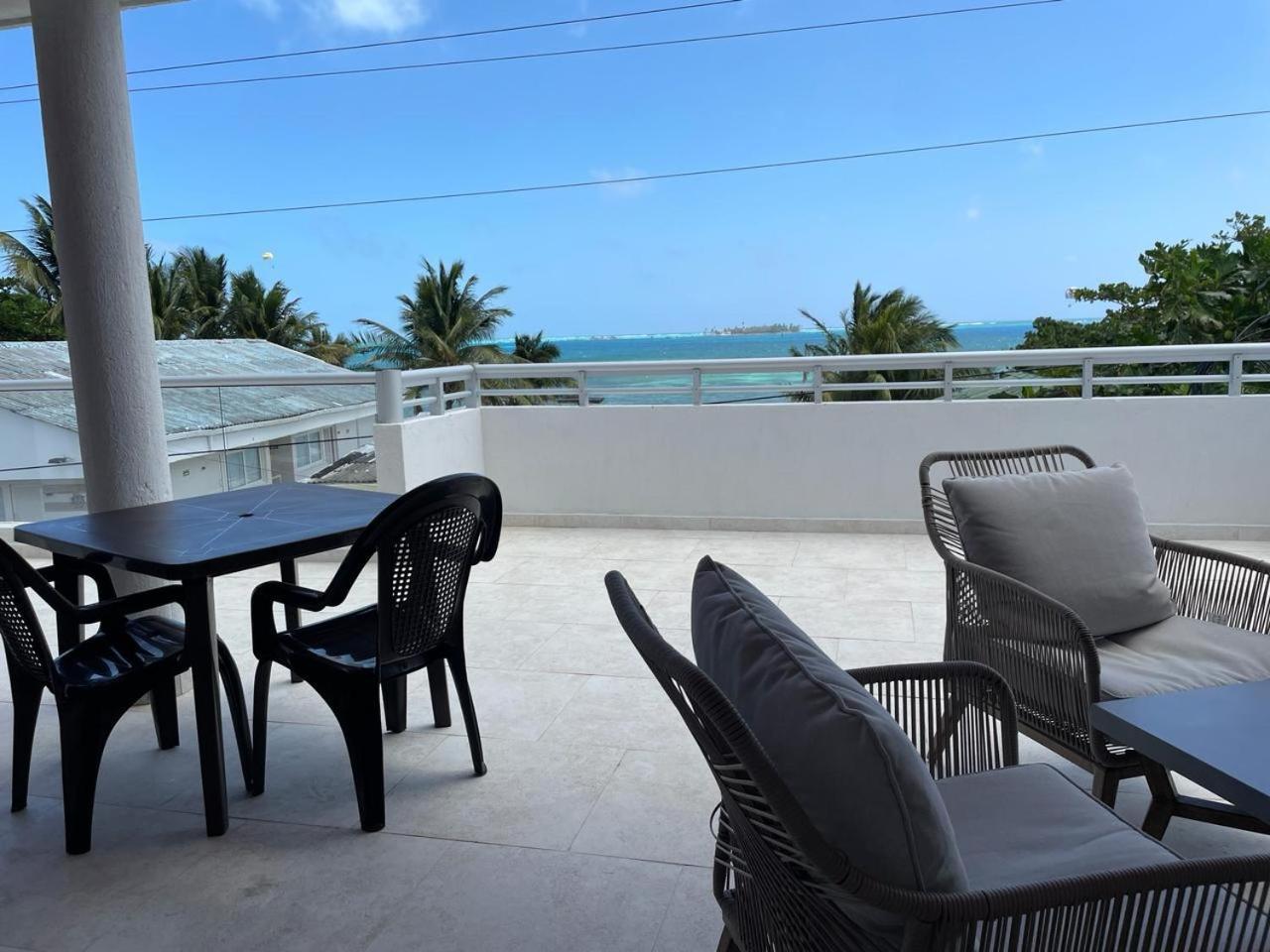 Alka'S Paradise Guest House And Lodging San Andres  Exterior photo